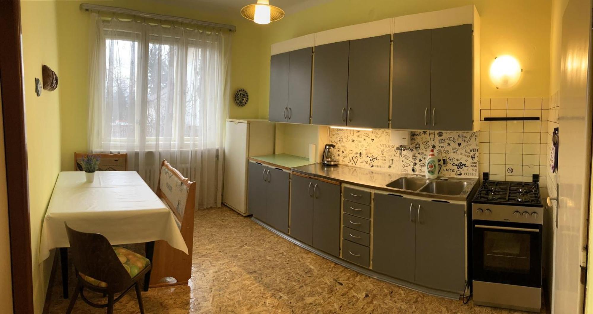 Spacious Apartment - Free Parking! Prague Exterior photo
